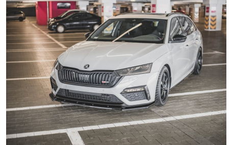 Накладка передняя Skoda Octavia A8