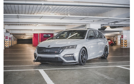 Накладка передняя Skoda Octavia A8