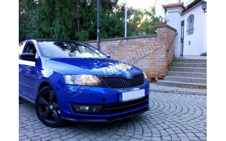 Накладка передняя Skoda Rapid