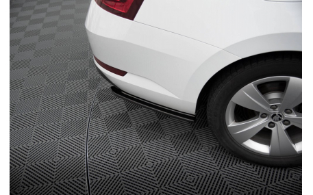 Накладка задняя Skoda Superb 2015-2019