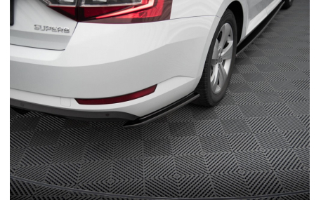 Накладка задняя Skoda Superb 2015-2019