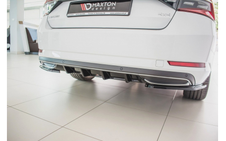 Накладка задняя Skoda Superb 2019-2023