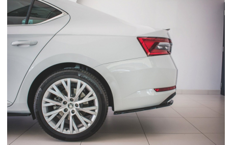 Накладка задняя Skoda Superb 2019-2023
