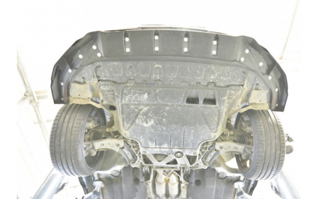 Накладка передняя Skoda Superb