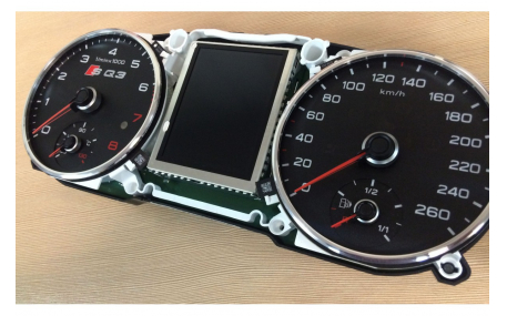 Шкалы приборов AUDI Q3