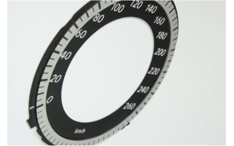 Шкалы приборов Mercedes