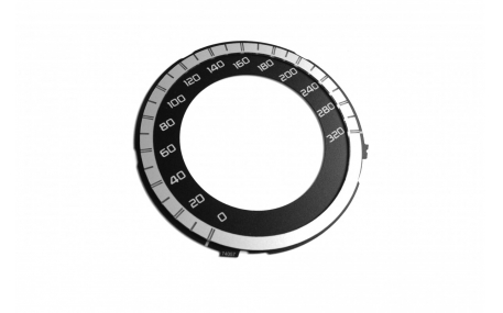 Шкалы приборов Mercedes AMG