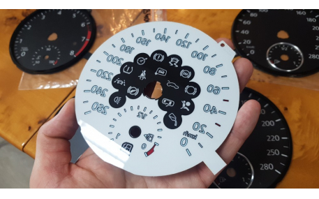 Шкалы приборов Volkswagen Passat B8