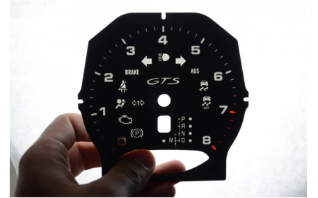 Шкалы приборов Porsche Panamera