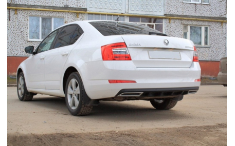 Накладка задняя Skoda Octavia A7