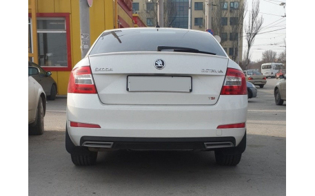Накладка задняя Skoda Octavia A7