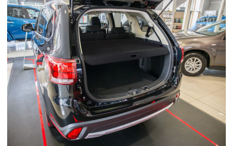 Шторка багажника Mitsubishi Outlander