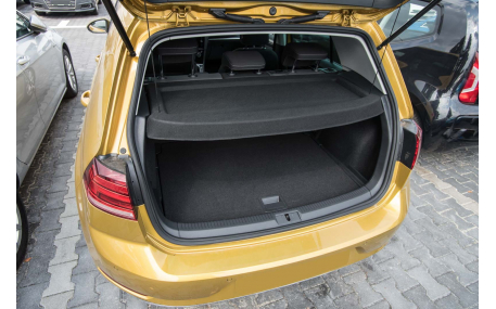Шторка багажника Volkswagen Golf 7