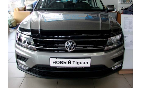 Дефлектор капота Volkswagen Tiguan