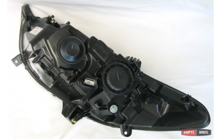 Фары передние Ford Mondeo MK5 2012-2017