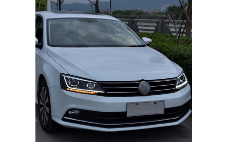 Фары передние Volkswagen Jetta