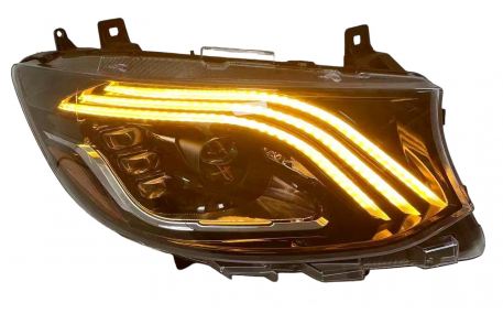 Фары передние Mercedes Sprinter W907