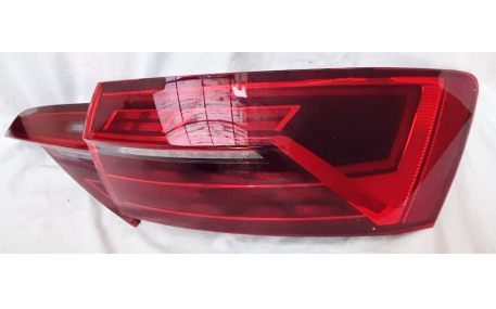 Фонари задние Volkswagen Jetta
