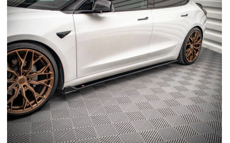 Пороги Tesla Model 3