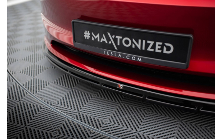 Накладка передняя Tesla Model 3 2023+