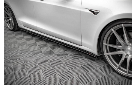Пороги Tesla Model S