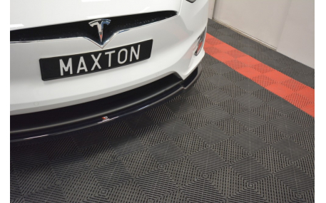 Накладка передняя Tesla Model X 2015-2021