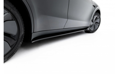 Пороги Tesla Model Y 2025+