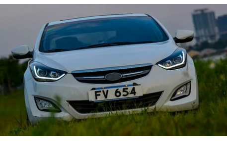 Фары передние HYUNDAI Elantra MD