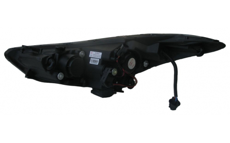 Фары передние HYUNDAI Elantra MD