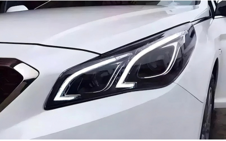 Фары передние HYUNDAI Sonata LF