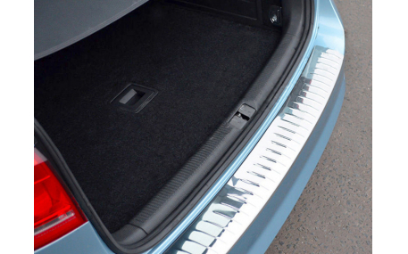 Накладка на задний бампер Volkswagen Passat B7