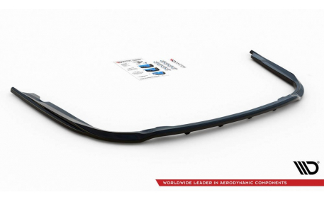 Накладка задняя Toyota Avensis