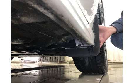 Брызговики Toyota Camry V70