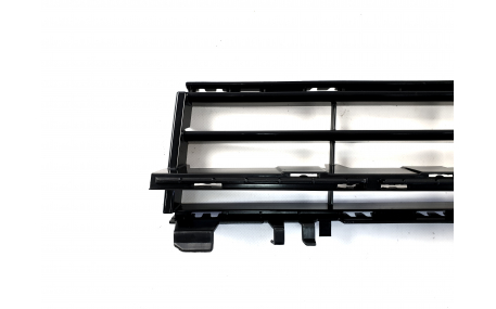 Решетка бампера BMW 5 G30 2016-2020