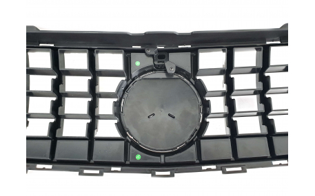 Решетка радиатора Mercedes E-class W213 2020-2022