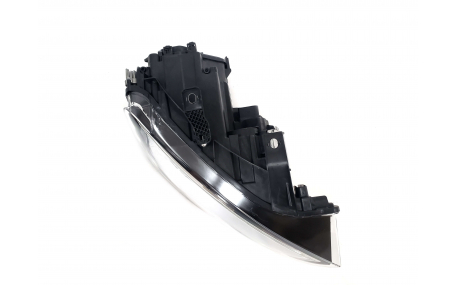 Фары передние Audi Q3