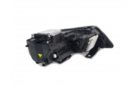 Фары передние Audi Q3