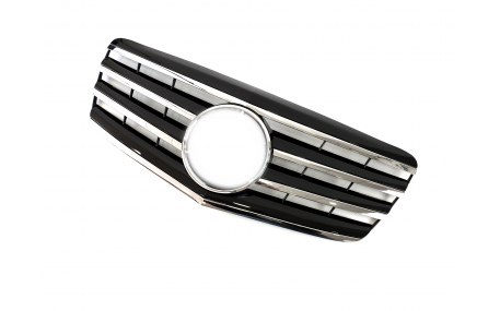 Решетка радиатора Mercedes E-class W211 2006-2009