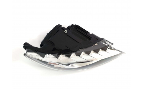 Фары передние Audi Q7 2010-2015