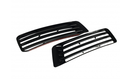 Решетка радиатора Range Rover Vogue 2012-2017