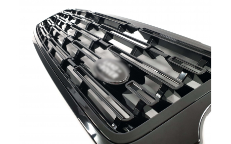 Решетка радиатора Range Rover Vogue 2012-2017