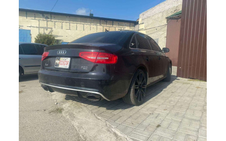 Накладка задняя Audi A4 B8 2012-2015