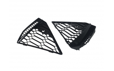 Решетки бампера Audi A6 C8