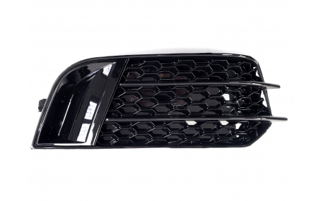 Решетки бампера Audi A1 2010-2014