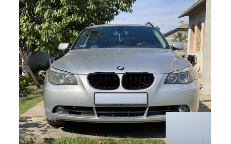 Решетка радиатора BMW 5 (E60)