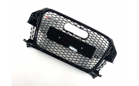 Решетка радиатора Audi Q3 2011-2014