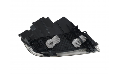 Фары передние BMW X5 (F15)