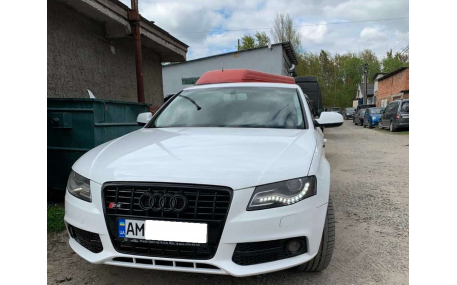 Решетка радиатора Audi A4 B8 2008-2012