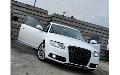 Решетка радиатора Audi A6 C6