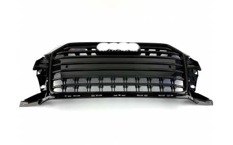 Решетка радиатора Audi Q3 2014-2018